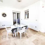 Quadrilocale Dafne In Centro Citta In Salento
