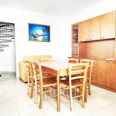 Quadrilocale Dafne In Centro Citta In Salento * توري سان جيوفاني أوغينتو