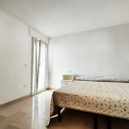 Quadrilocale Dafne In Centro Citta In Salento شقة توري سان جيوفاني أوغينتو