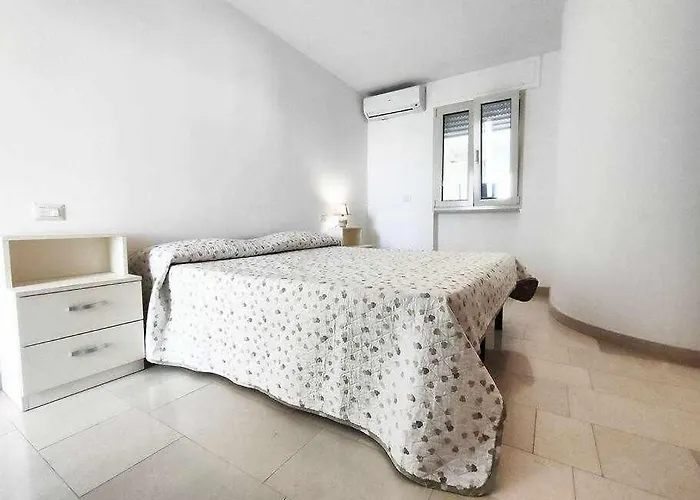 شقة Quadrilocale Dafne In Centro Citta In Salento توري سان جيوفاني أوغينتو