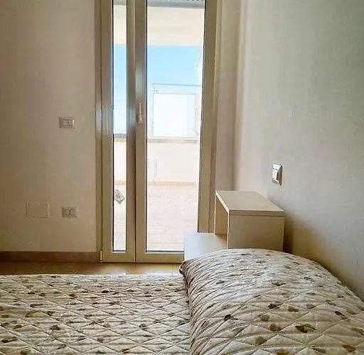 شقة Quadrilocale Dafne In Centro Citta In Salento توري سان جيوفاني أوغينتو
