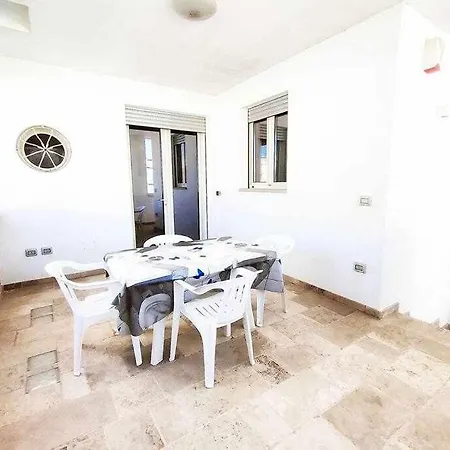 Quadrilocale Dafne In Centro In Salento