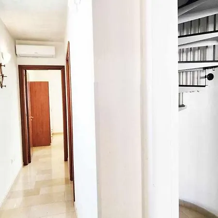 Quadrilocale Dafne In Centro Citta In Salento * Торре-Сан-Джованни-Удженто