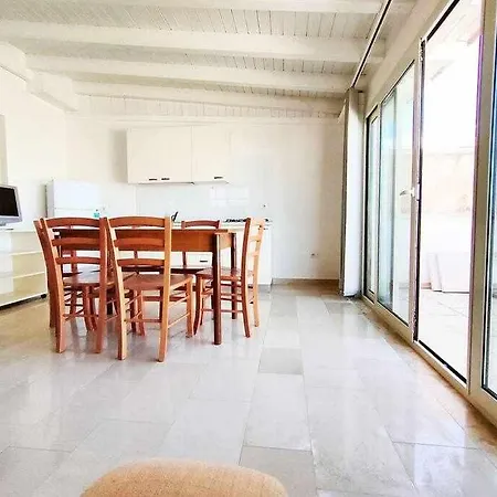 Appartamento Quadrilocale Dafne In Centro In Salento Torre San Giovanni Ugento