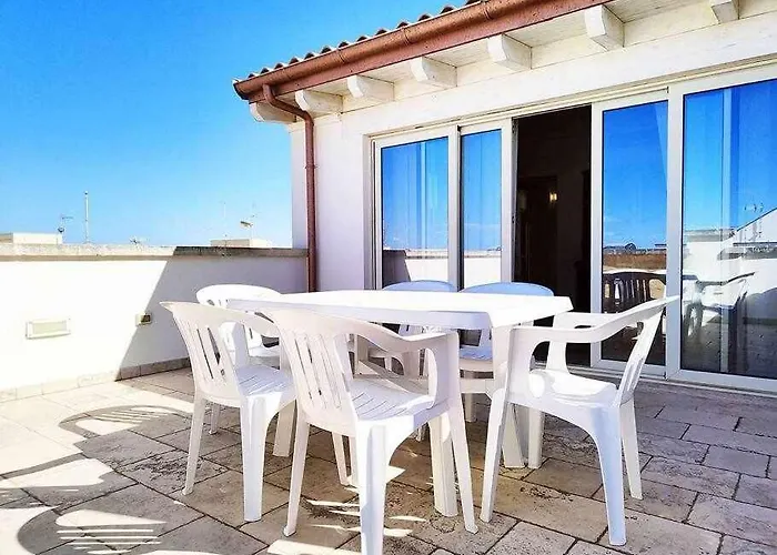 Quadrilocale Dafne In Centro Citta In Salento Apartmán Torre San Giovanni Ugento